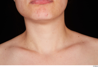 Leticia neck nude 0001.jpg